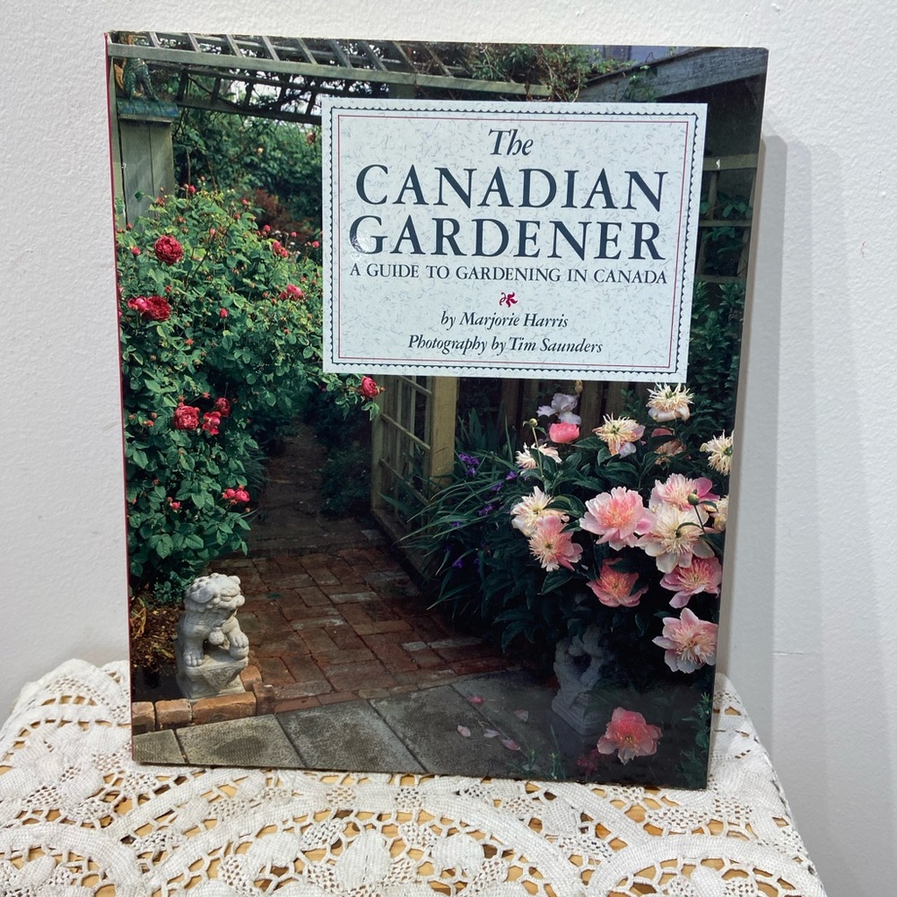 Bundle of 3 Canadian Gardening Books - Picture 11 of 14